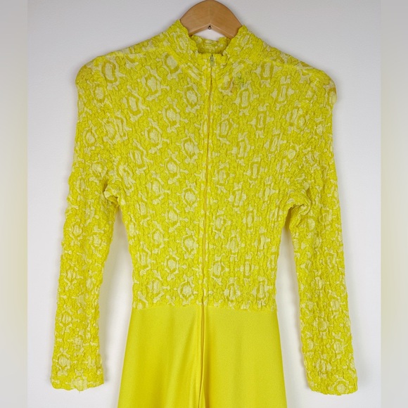 Act 2 Vintage 60's Yellow Maxi Dress - Picture 9 of 10